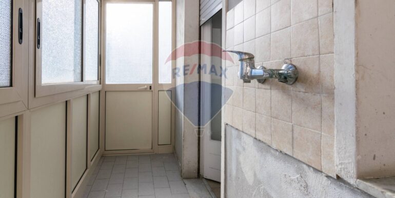 20251020175801-994649-17