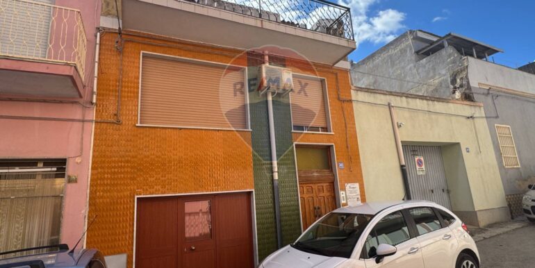 20251020191536-994650-3