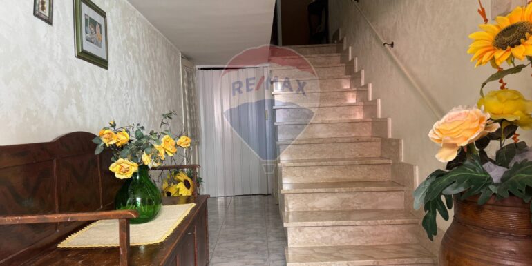 20251020191542-994650-5