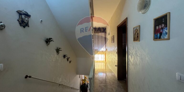 20251020191553-994650-9