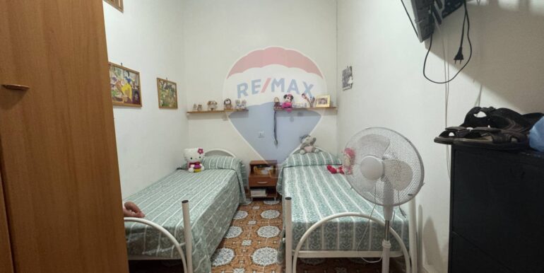 20251020191559-994650-11