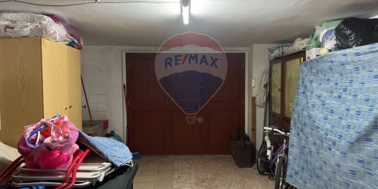 20251020191601-994650-12