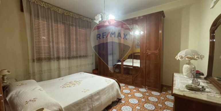 20251020191604-994650-13