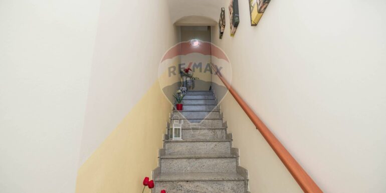 20251021110055-994728-0