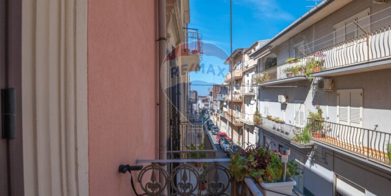 20251021110055-994728-2