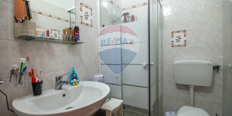 20251021110056-994728-7