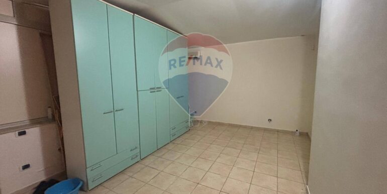 20251021112213-993817-3