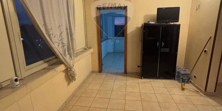 20251021112221-993817-7