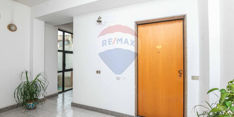 20251021114529-992918-18