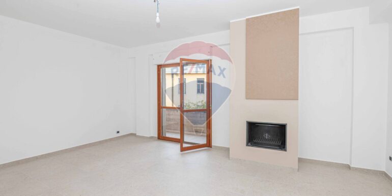 20251021114536-992918-21