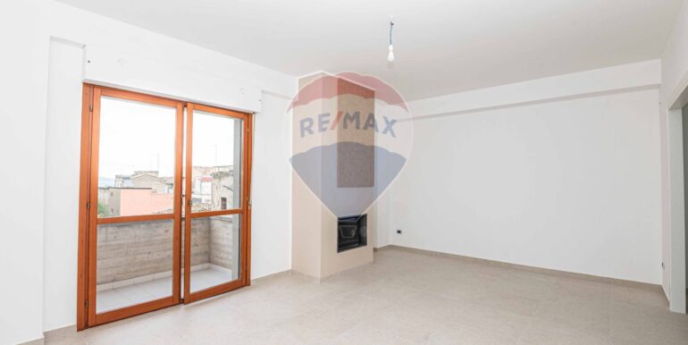 20251021114544-992918-24