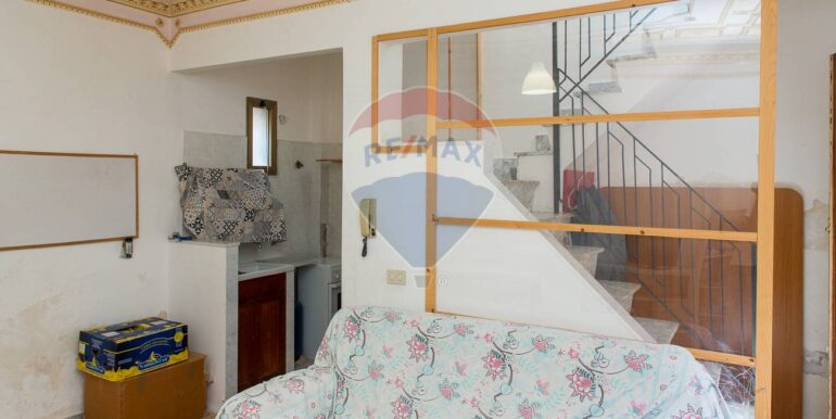 20251021115339-994749-12