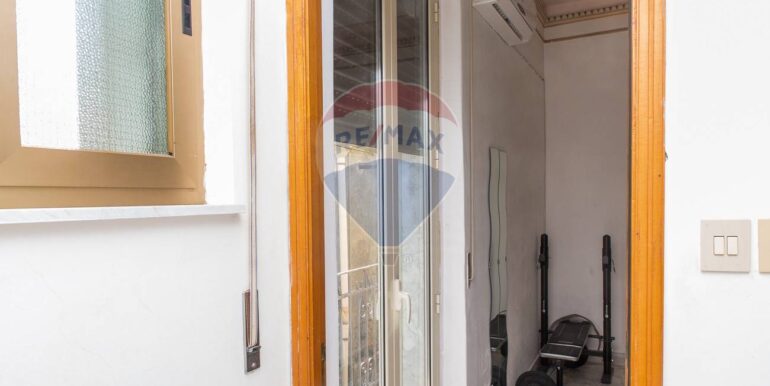 20251021115358-994749-17