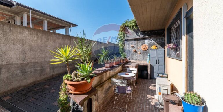 20251021133951-994800-7