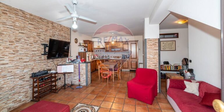 20251021133958-994800-9