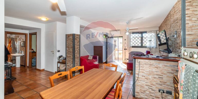 20251021134015-994800-14