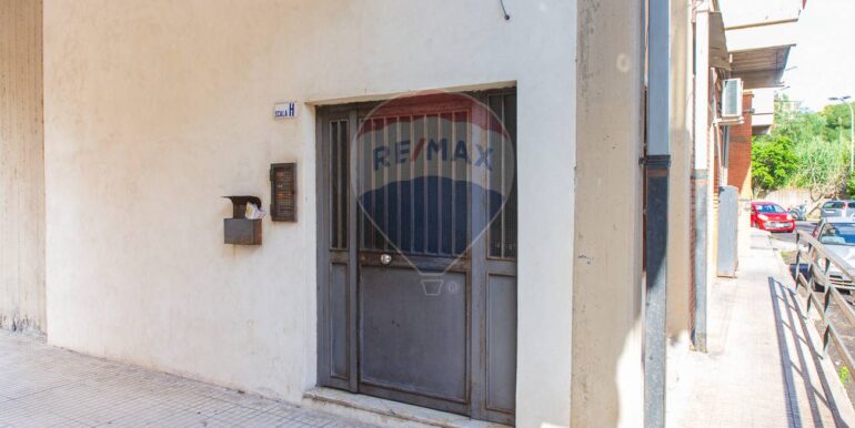 20251021162500-987507-12