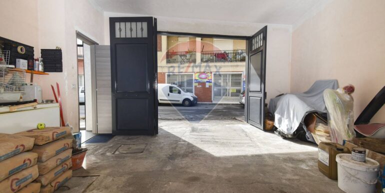 20251021182341-995180-17