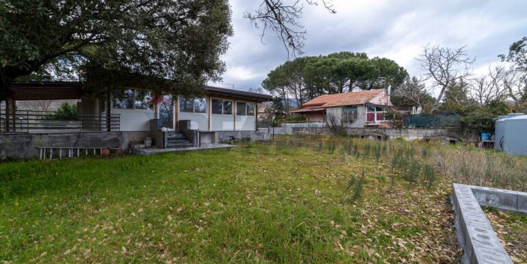 20251021192207-995272-5