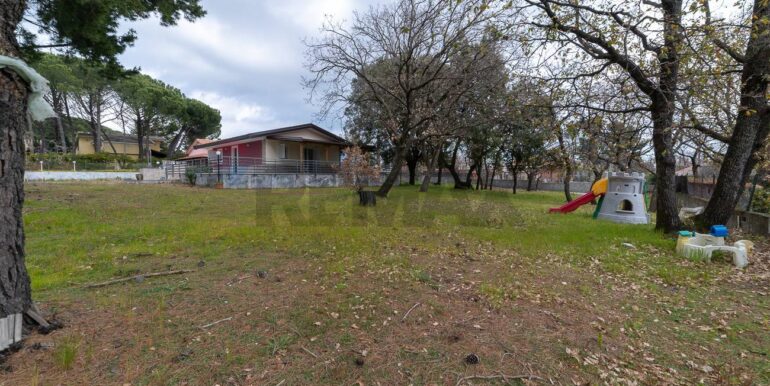 20251021192207-995272-7