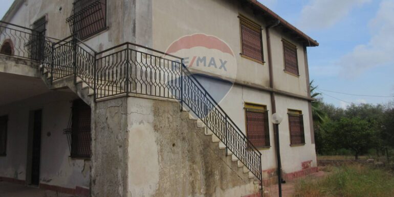 20251021195131-995279-11