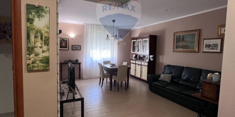 20251022142321-995383-6