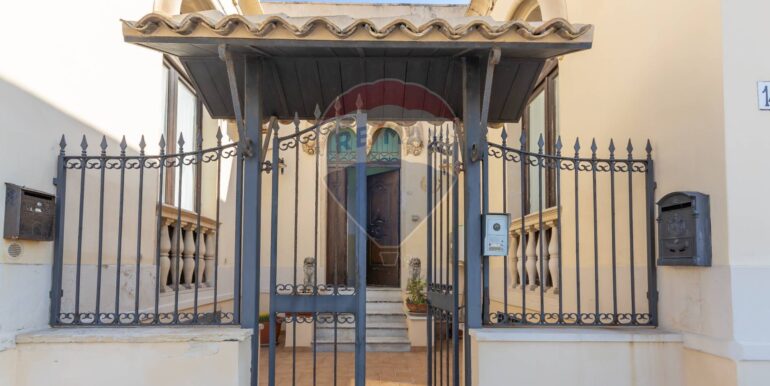 20251022170436-994202-2