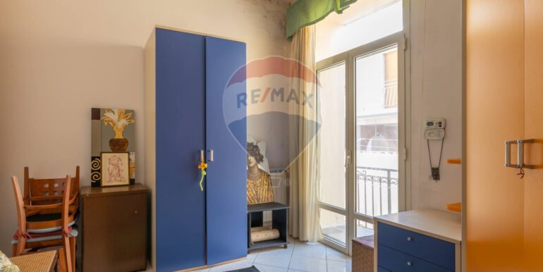 20251022170507-994202-12