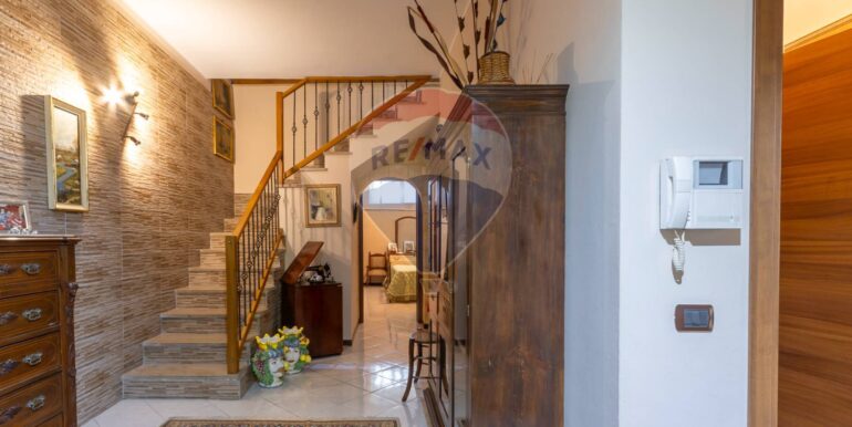 20251022170529-994202-19