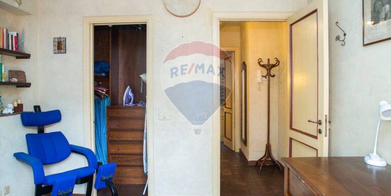 2025102284124-991125-35