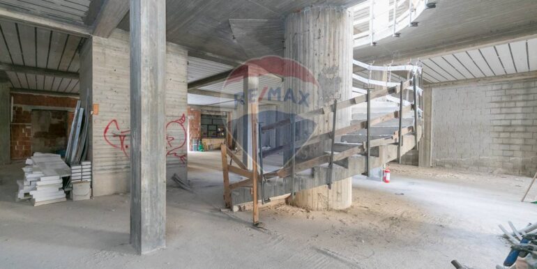 2025102291617-995289-6