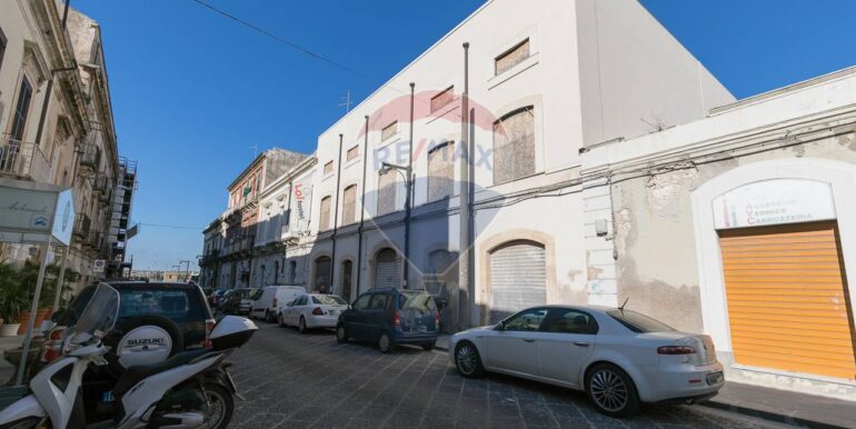 2025102291735-995289-27