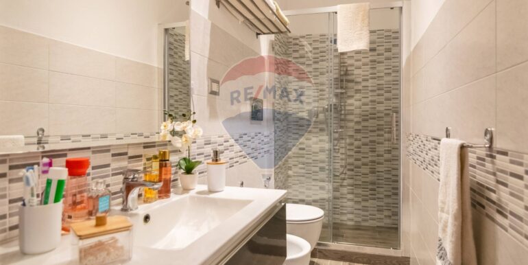 20251023104132-995524-10