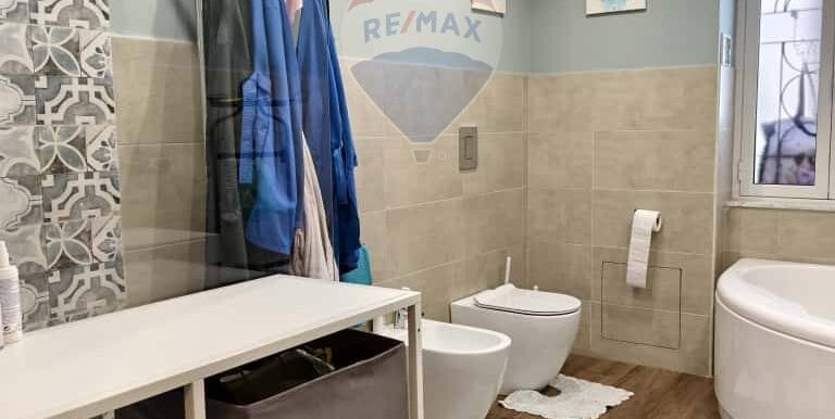 20251023112149-995546-6