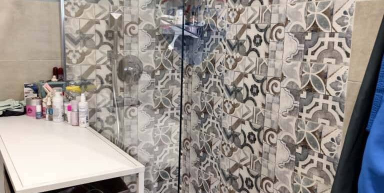 20251023112151-995546-7