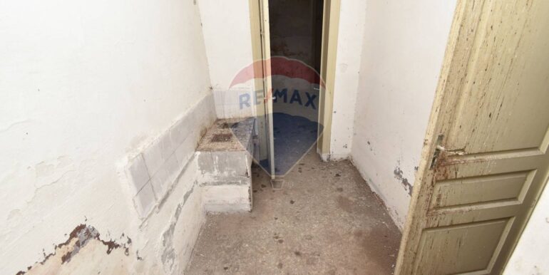 20251023115418-995255-1