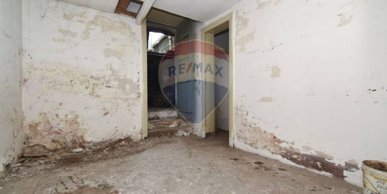 20251023115515-995255-24