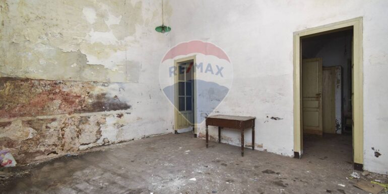 20251023115533-995255-31