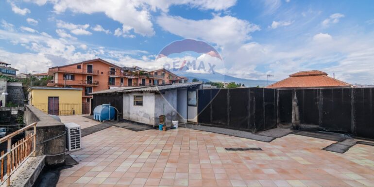 20251023142453-993383-1