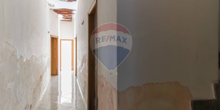 20251023142529-993383-12