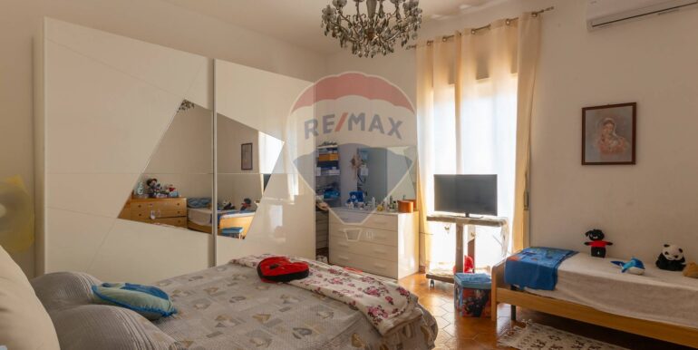 20251023162538-987952-16