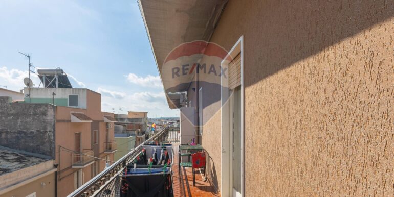 20251023162616-987952-25