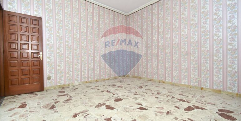 20251023180848-995652-15