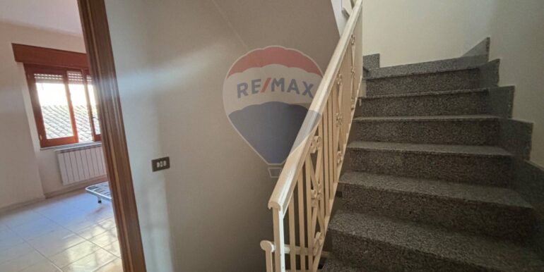 20251023201117-995693-10