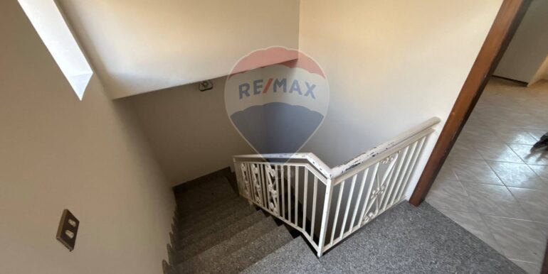 20251023201143-995693-16