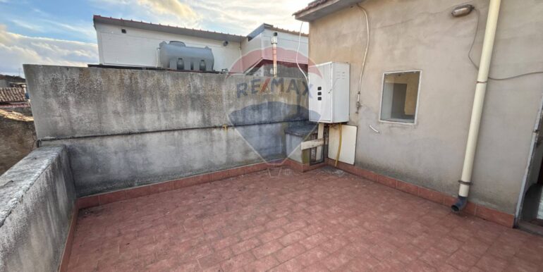 20251023201152-995693-18