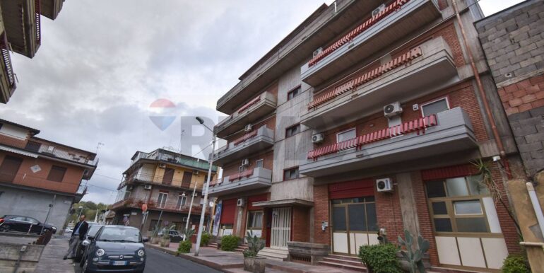 20251024123704-994399-2