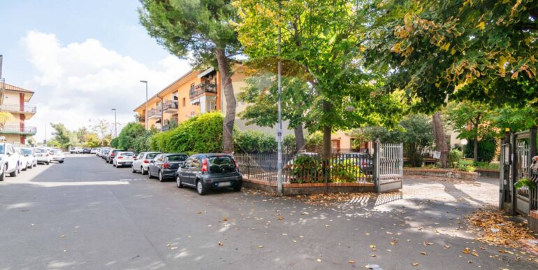 20251024150603-995571-14