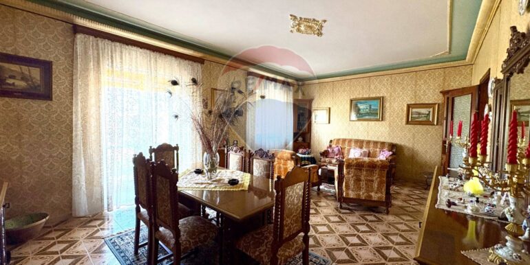 20251024154047-995910-6