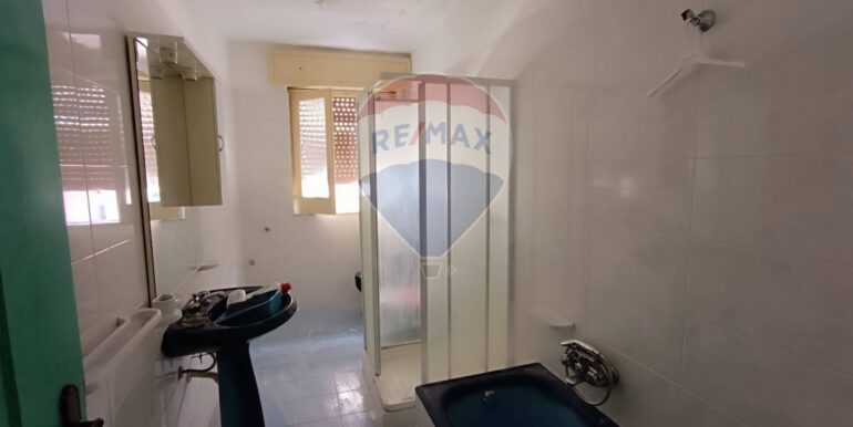 20251024183821-995996-47